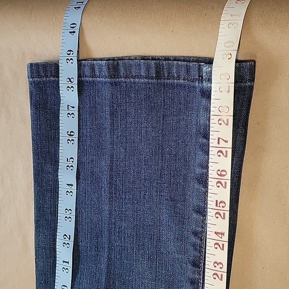 Joe's Jeans, Provocateur Low Rise Bootcut, Size 25, Hale Color, Excellent Cond. - Picture 6 of 14